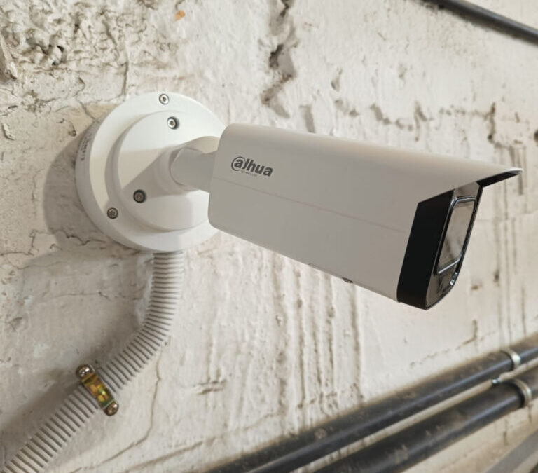 Mejorando el nivel de seguridad en pabellones con cámaras de seguridad